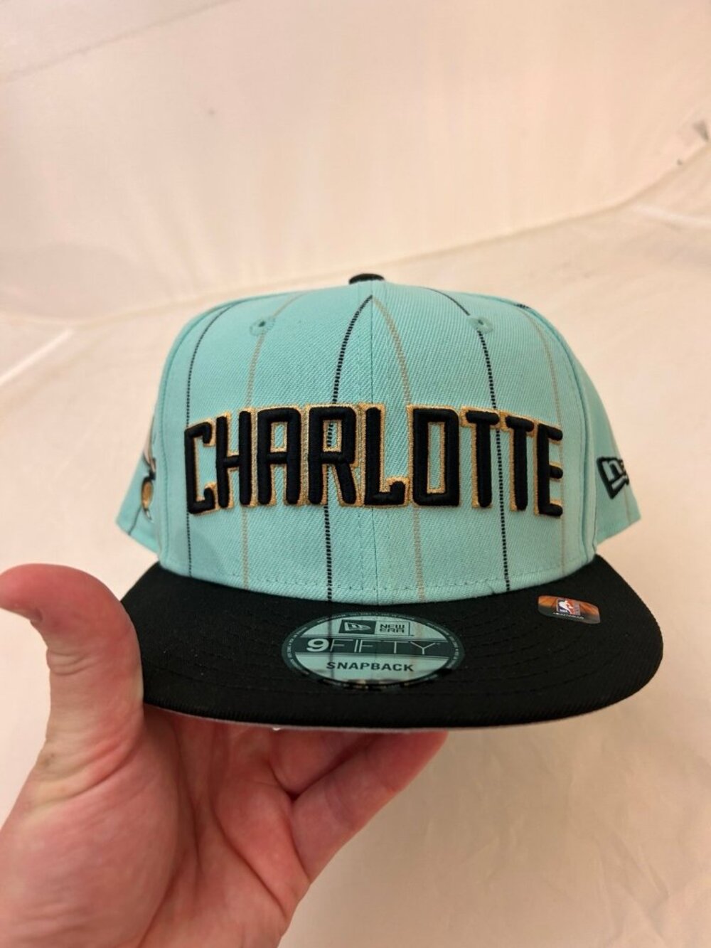 New Era 9Fifty Charlotte Hornets SnapBack green blue hat NBA city edition